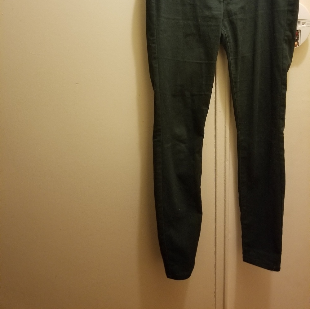 Jeggins - Picture 3 of 7